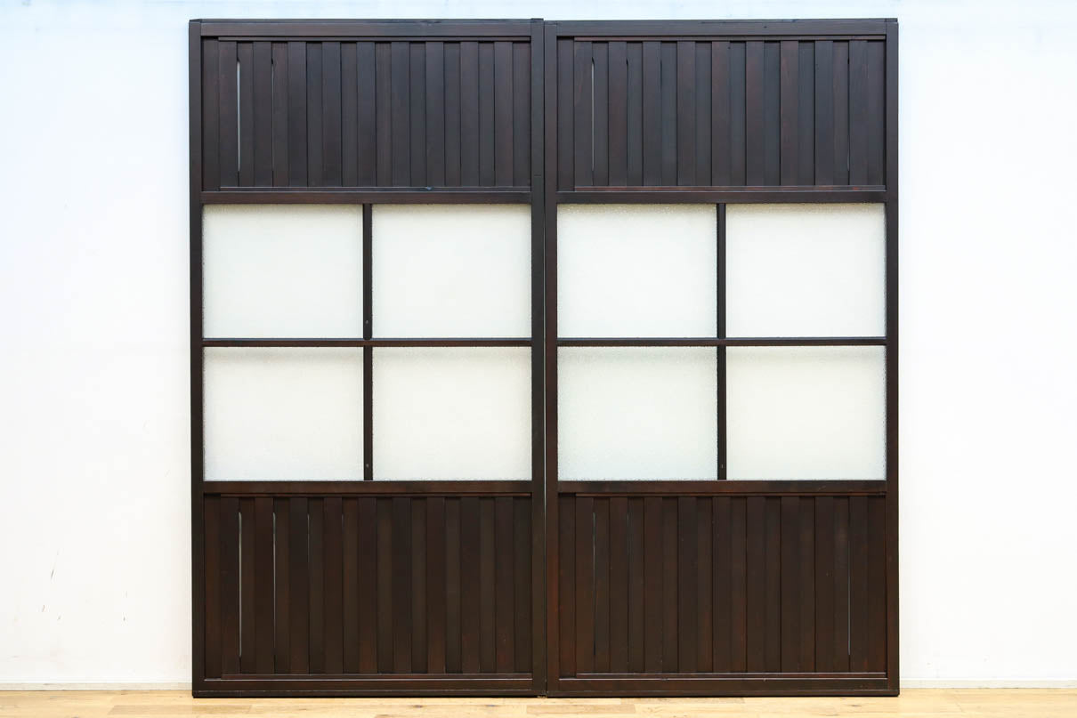 Glass door F8627