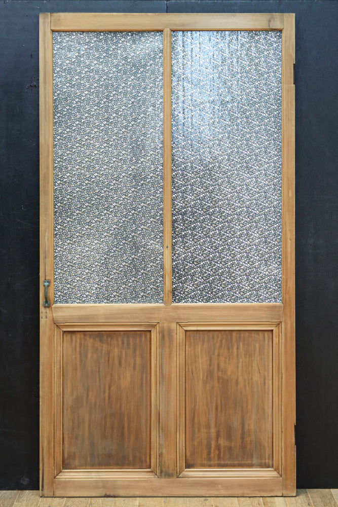 Glass door F8632