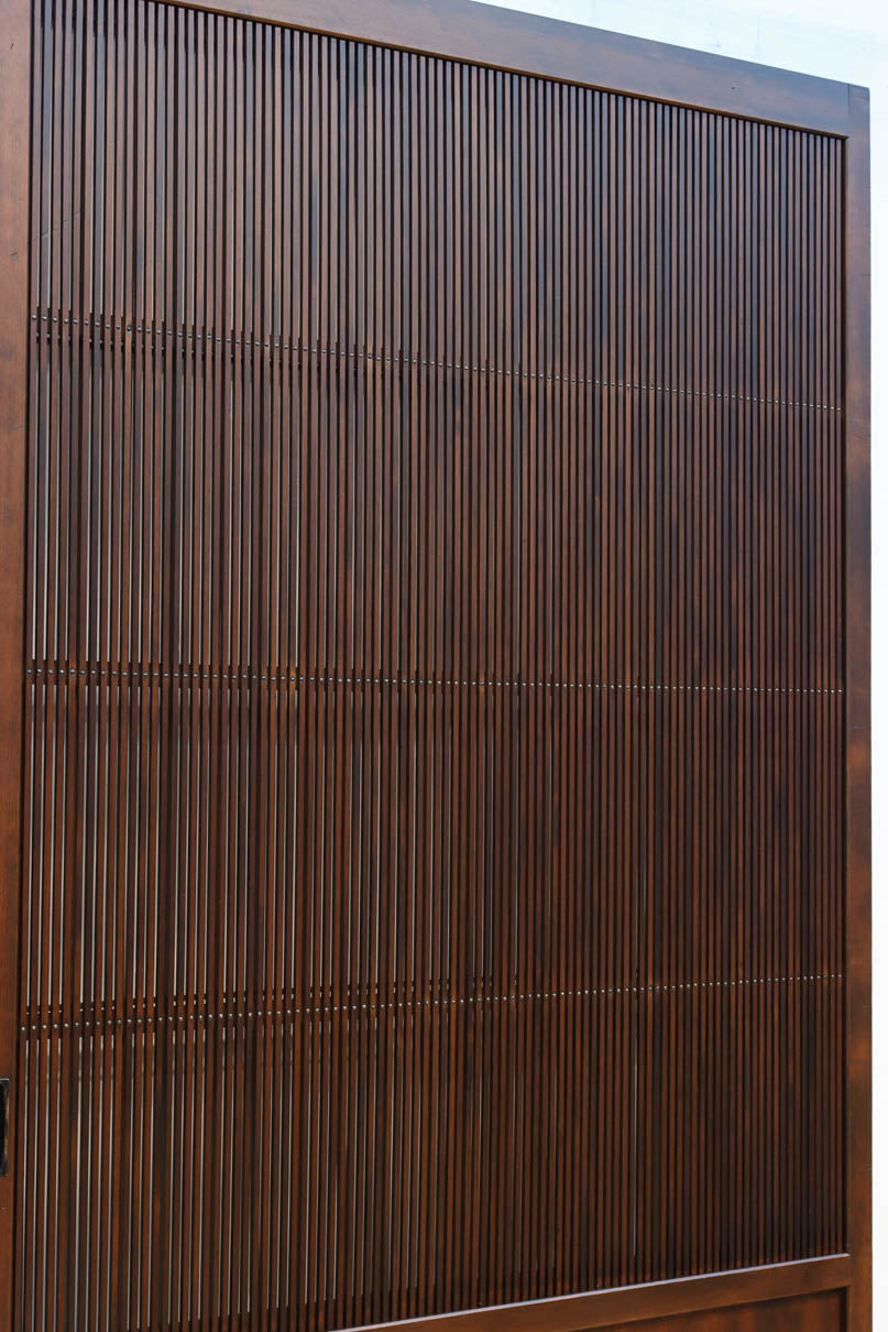 Lattice door F8641