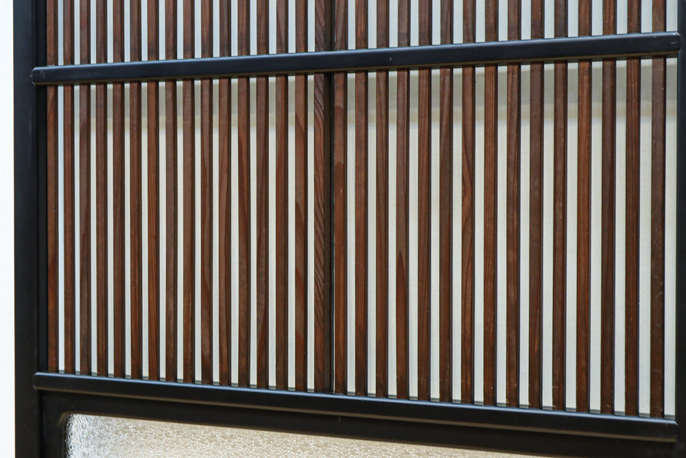 Osaka Lattice door F8647