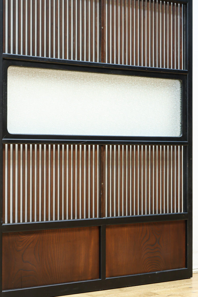 Osaka Lattice door F8648