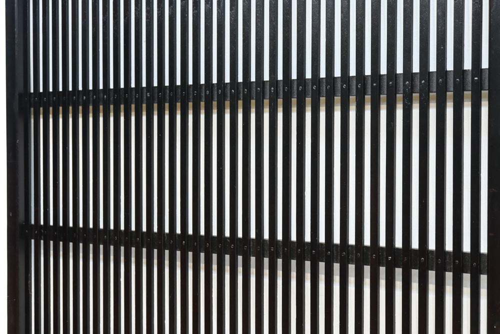 Wide lattice door F8650