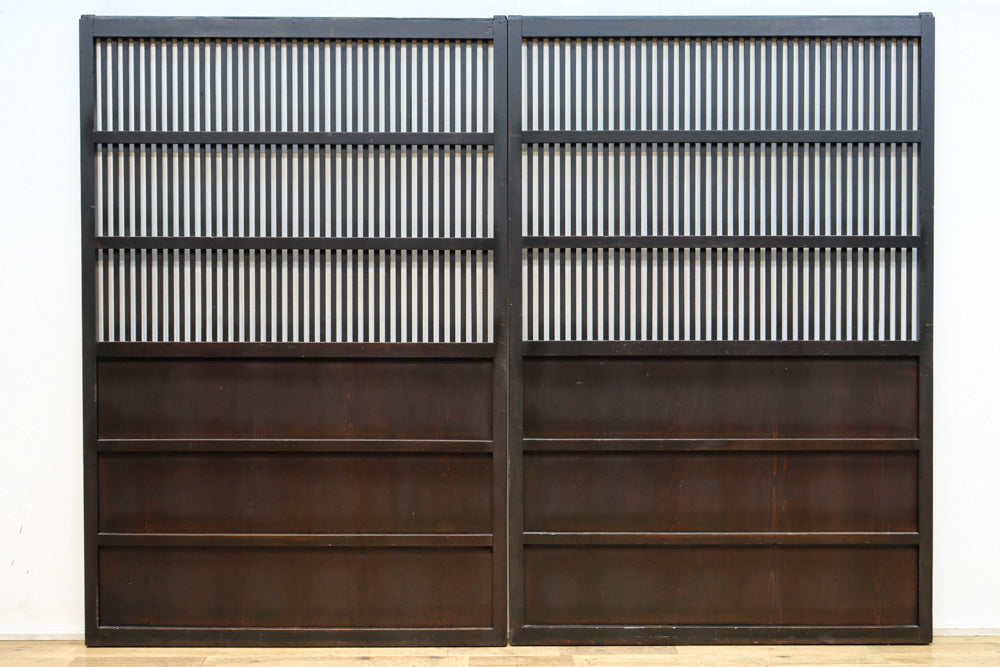 Wide lattice door F8650