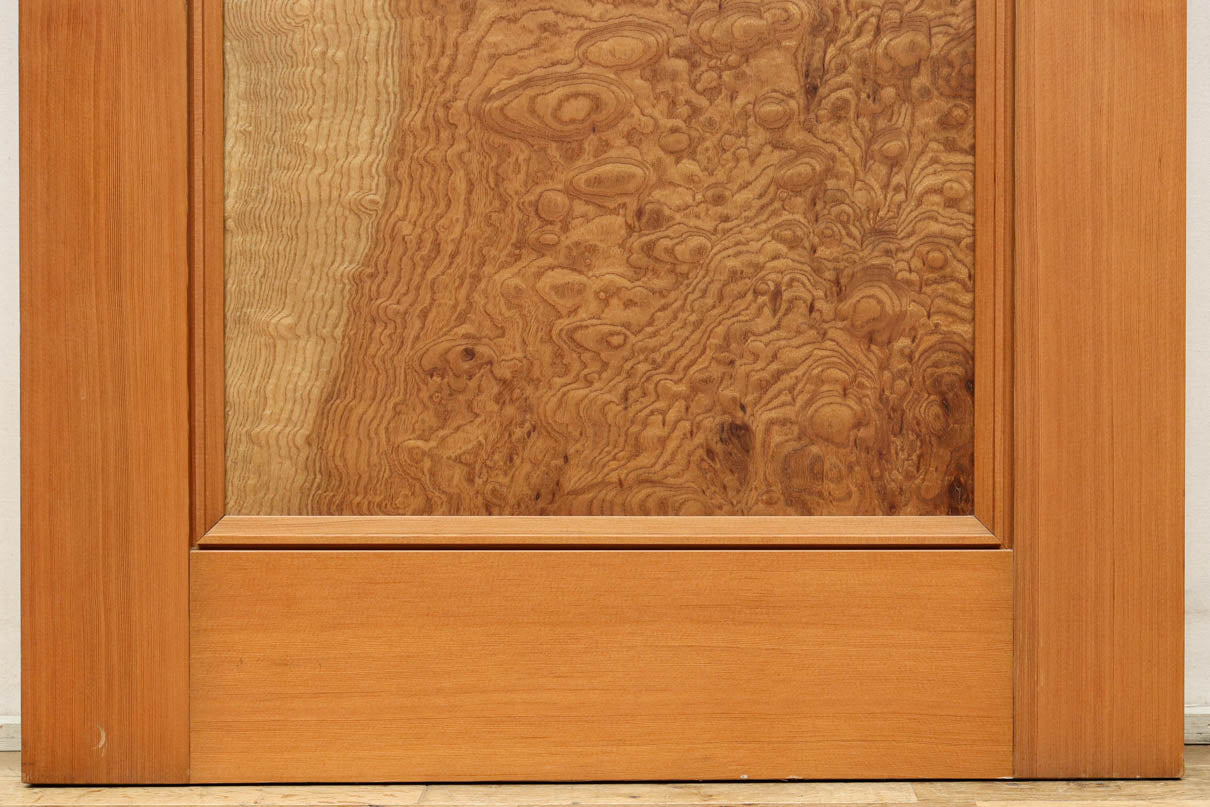 Wooden Door F8670