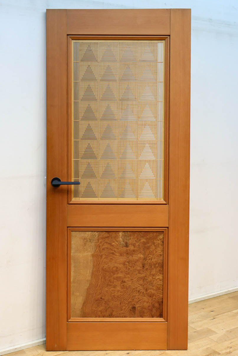 Wooden Door F8670