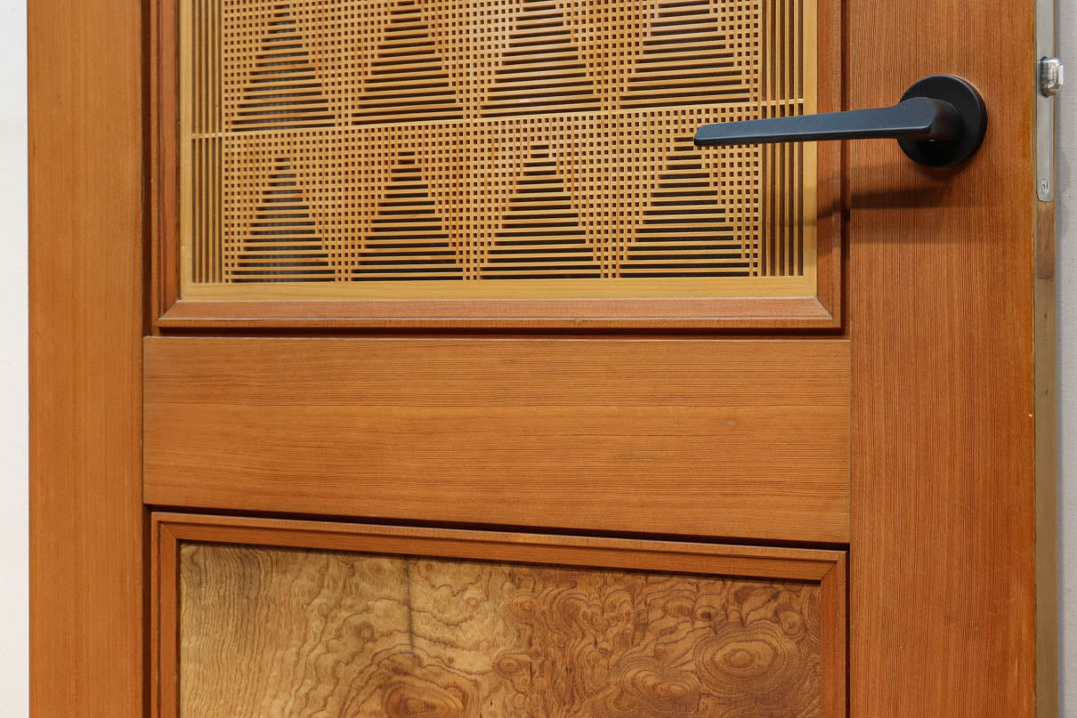 Wooden Door F8670