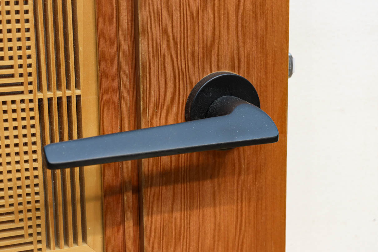 Wooden Door F8670