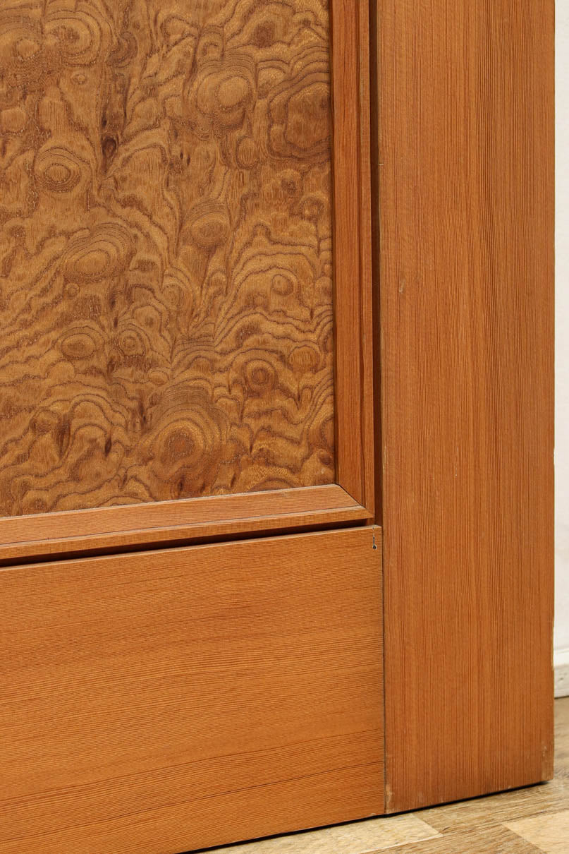Wooden Door F8670