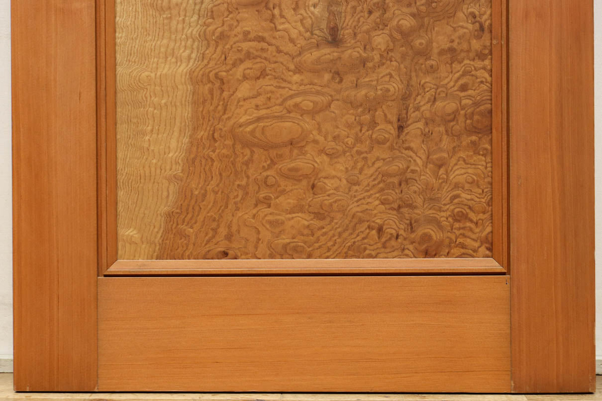 Wooden Door F8670