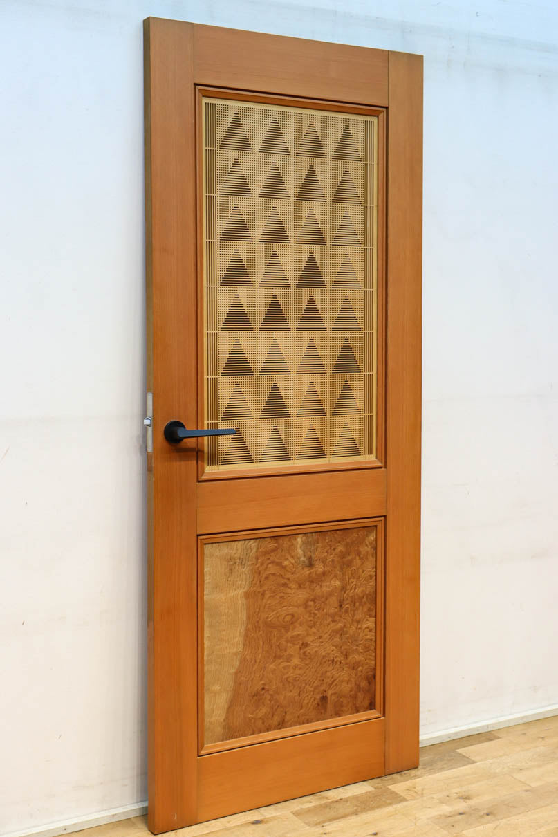Wooden Door F8670