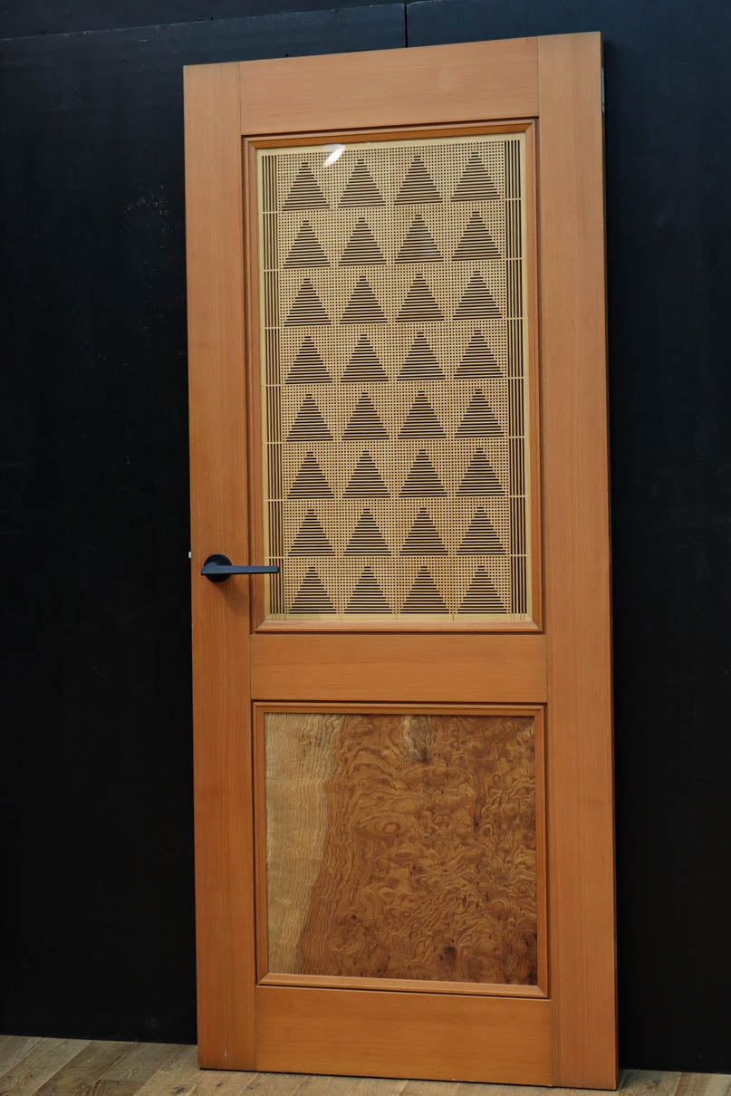 Wooden Door F8670