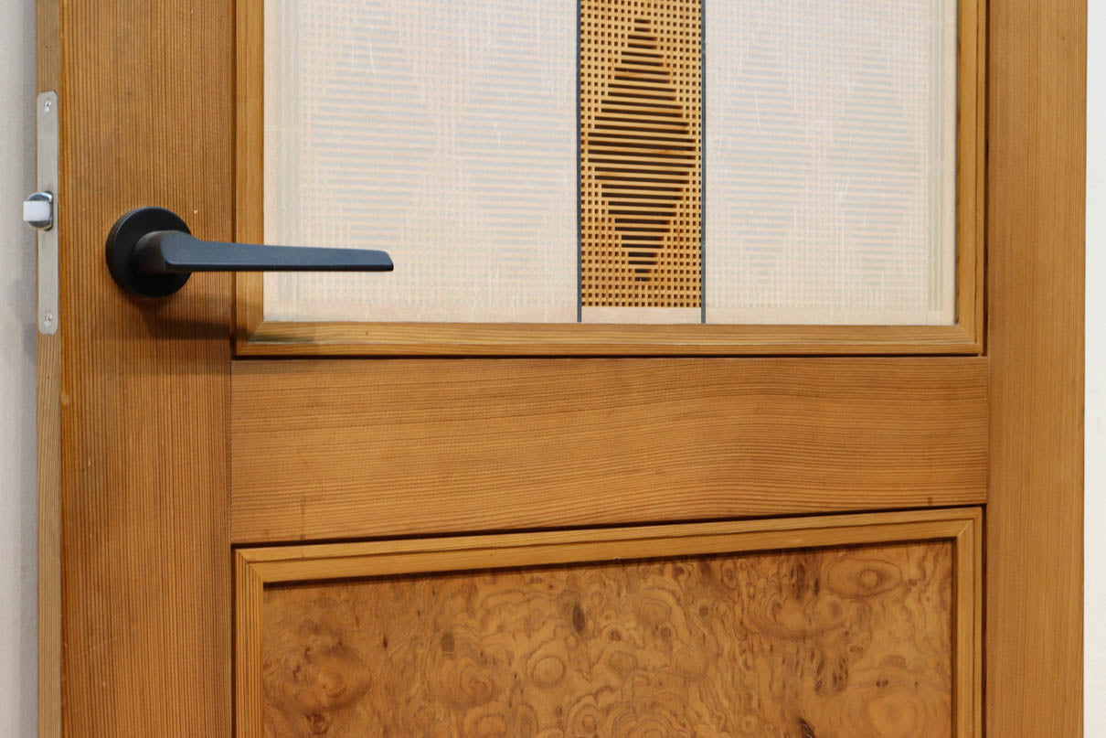 Wooden Door F8671
