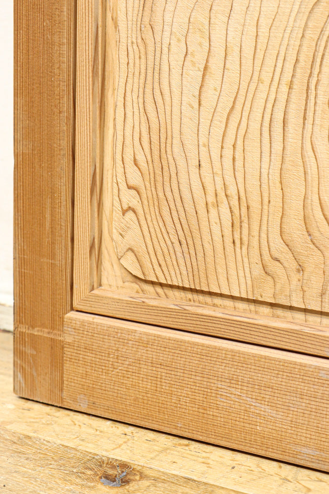 Wooden Door F8694