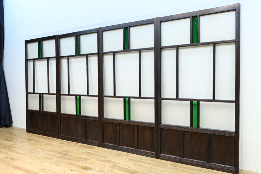 Glass door F8709