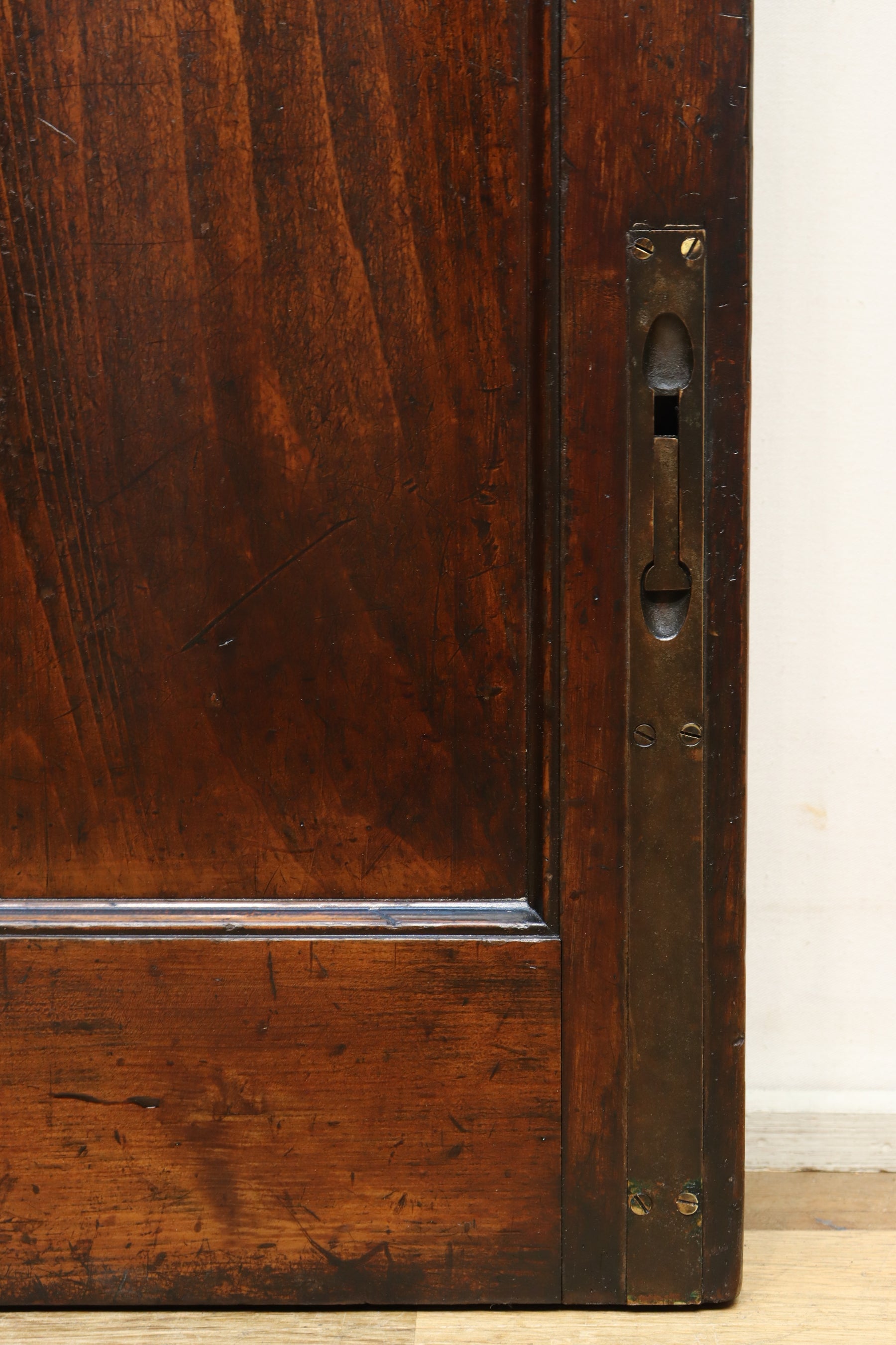 Glass door F8706ab