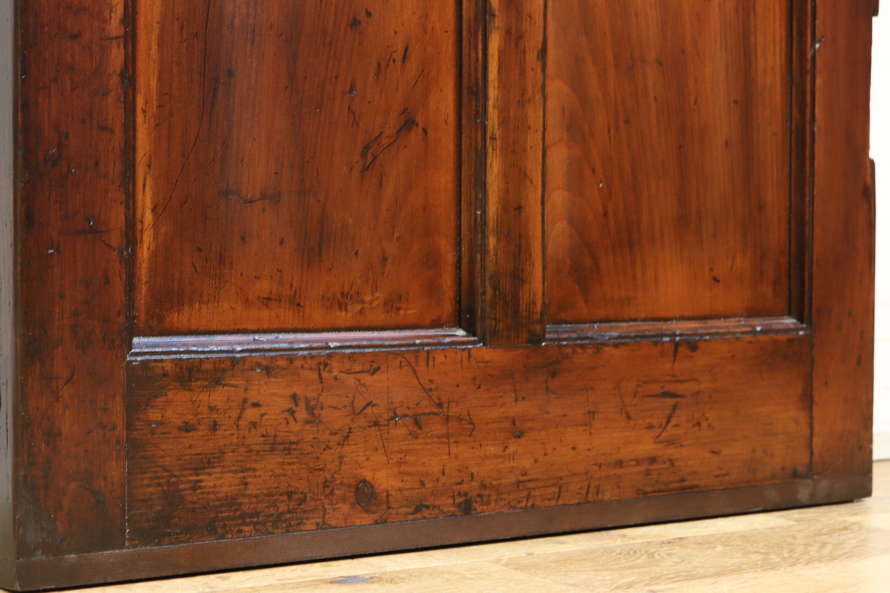 Glass door F8706ab