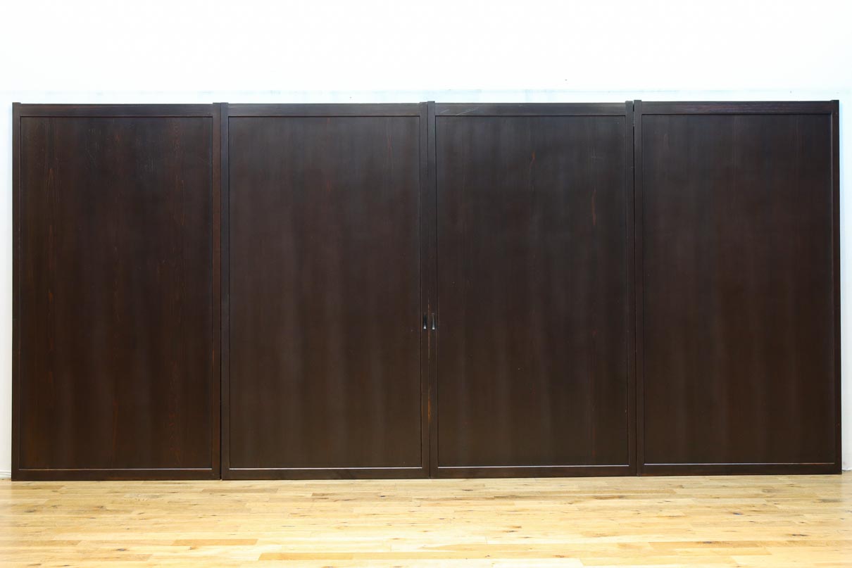 幅970ミリ　落ち着いた色彩に上品な横桟づくりが心地良い舞良戸　F8722　在庫4枚