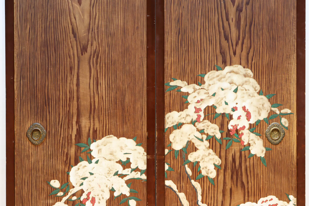 高さ1982ミリ 裏表で異なる草花を描いた趣きある杉一枚板絵戸　F8755　在庫2枚1組