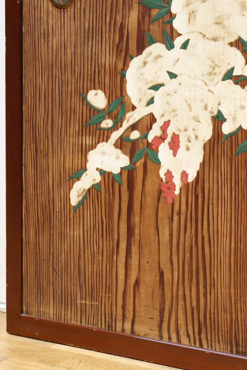 高さ1982ミリ 裏表で異なる草花を描いた趣きある杉一枚板絵戸　F8755　在庫2枚1組