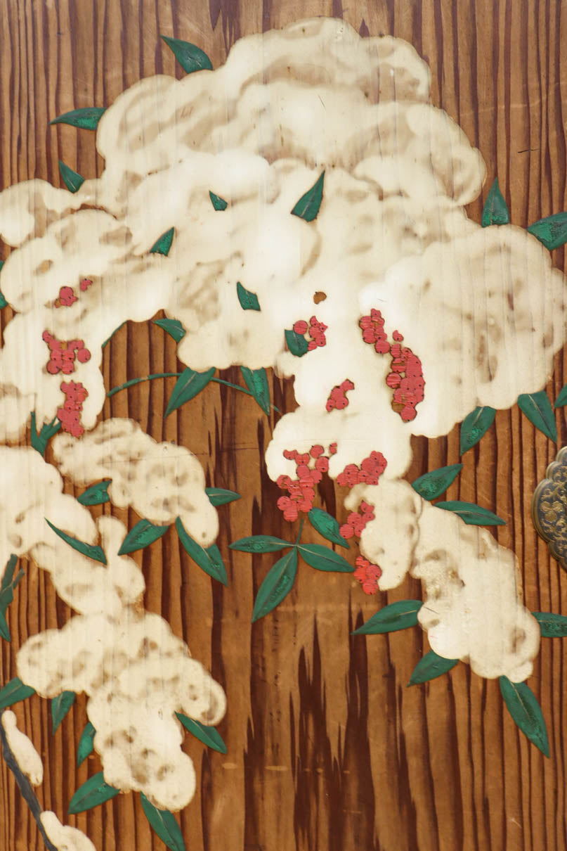 高さ1982ミリ 裏表で異なる草花を描いた趣きある杉一枚板絵戸　F8755　在庫2枚1組