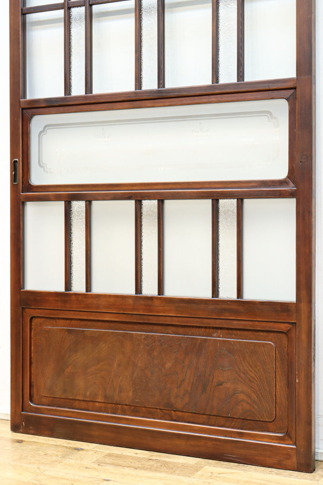 Glass door F8778