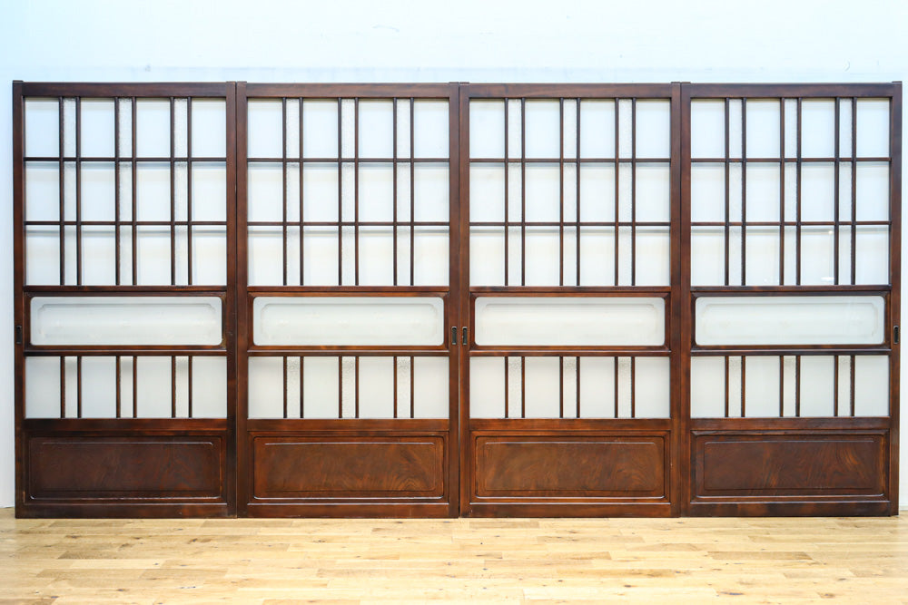 Glass door F8778