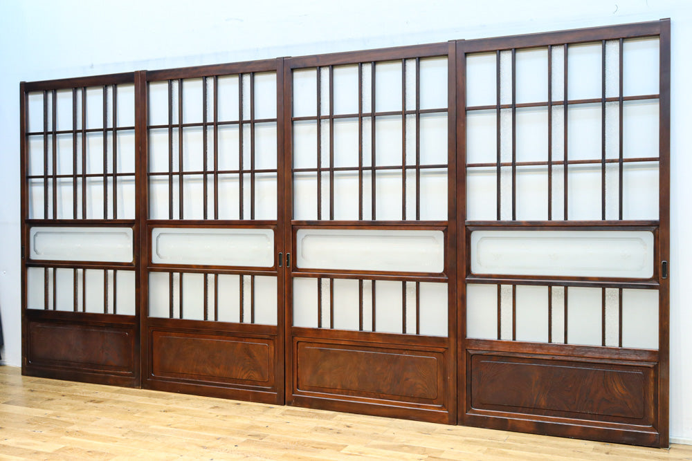 Glass door F8778