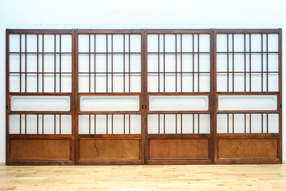 Glass door F8778