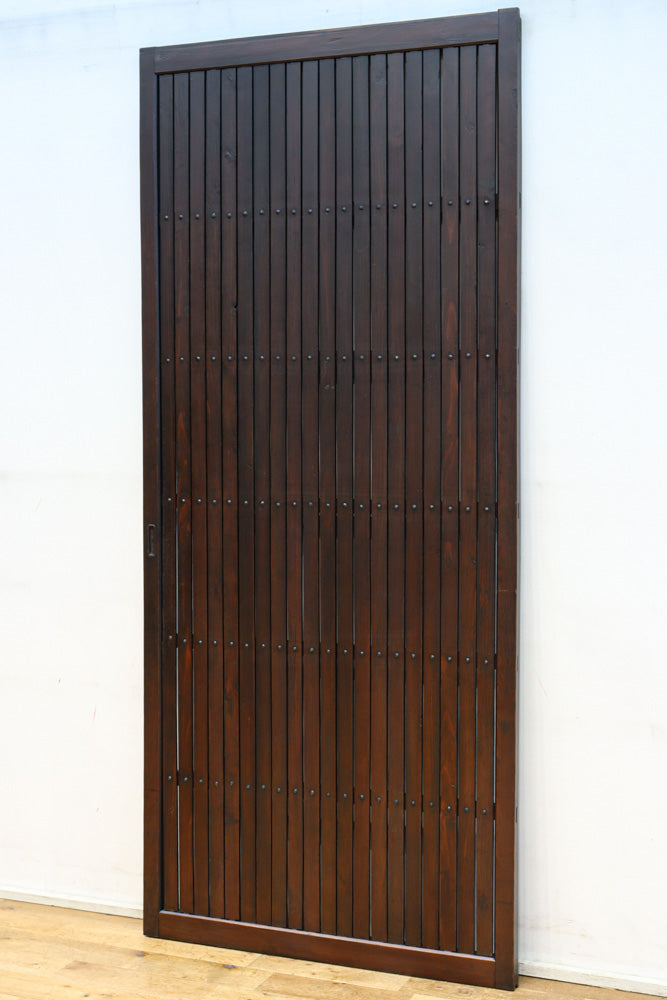 幅760ミリ　深みある色彩で落ち着きのある全面格子戸　F8793　在庫2枚