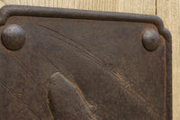 幅1193ミリ　木地に添えた装飾金具の趣き深い蔵戸　G2315