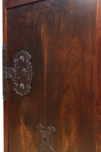幅1365ミリ　装飾金具と光沢が美しいケヤキ使いの庄内蔵戸　G2334