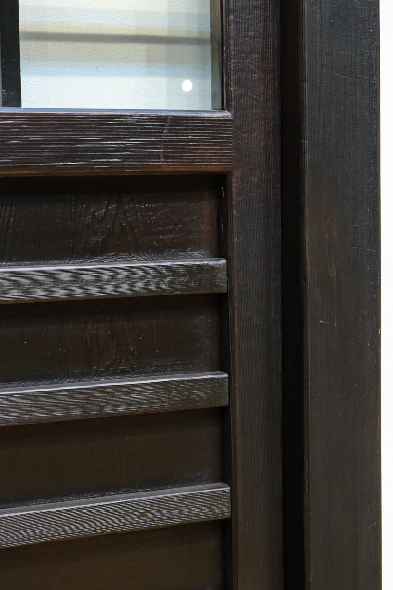 幅1163ミリ!! 大きな升目ですっきりとしたガラス入り格子くぐり戸　G2496