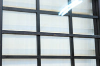 幅1163ミリ!! 大きな升目ですっきりとしたガラス入り格子くぐり戸　G2496