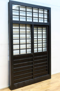 幅1163ミリ!! 大きな升目ですっきりとしたガラス入り格子くぐり戸　G2496