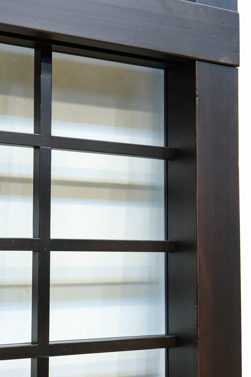 幅1163ミリ!! 大きな升目ですっきりとしたガラス入り格子くぐり戸　G2496