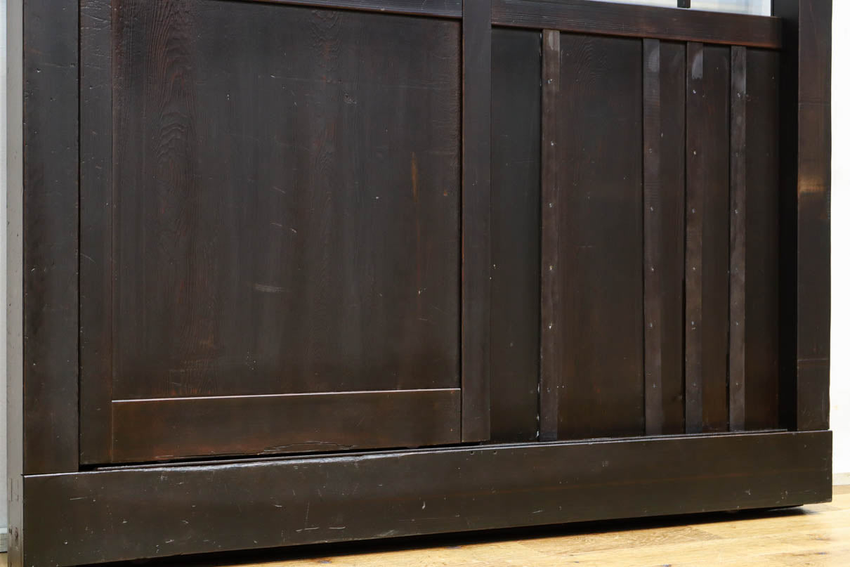 幅1163ミリ!! 大きな升目ですっきりとしたガラス入り格子くぐり戸　G2496