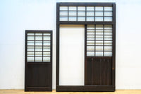 幅1163ミリ!! 大きな升目ですっきりとしたガラス入り格子くぐり戸　G2496