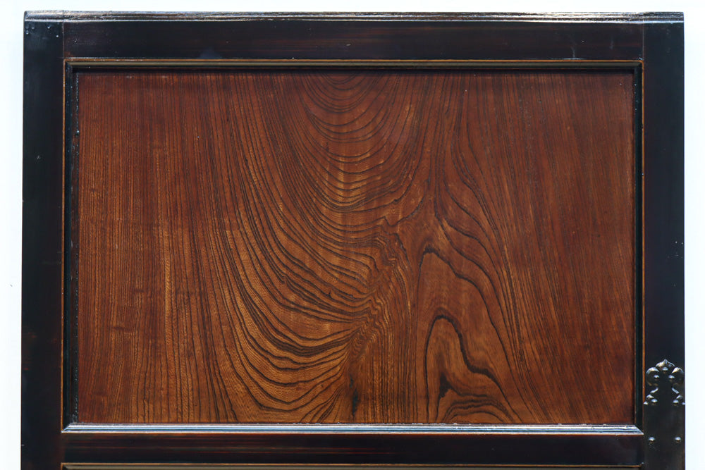 稀少幅927ミリ　美しい杢目に重厚金具の貫禄漂う庄内蔵戸　G2506