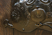 稀少幅923ミリ‼︎艶やかな色彩に巾着金具が見栄えのする格子蔵戸　G2507