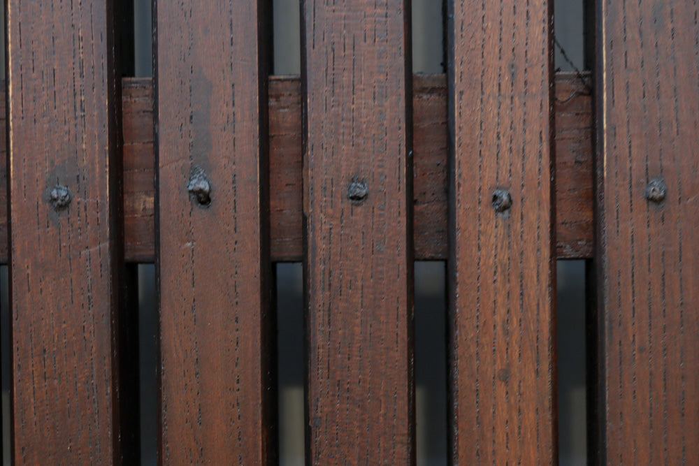 幅1207ミリ　重厚な鉄板を腰板に備えた貫禄ある富山蔵戸　G2509