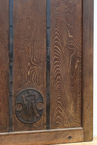 幅1295ミリ　美麗な杢目が浮かぶ重厚感ある総けやき越後蔵戸　G2513