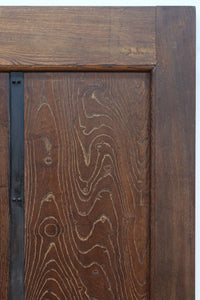 幅1295ミリ　美麗な杢目が浮かぶ重厚感ある総けやき越後蔵戸　G2513