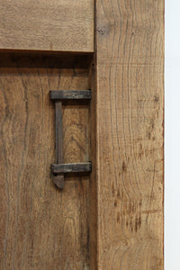 幅1295ミリ　美麗な杢目が浮かぶ重厚感ある総けやき越後蔵戸　G2513