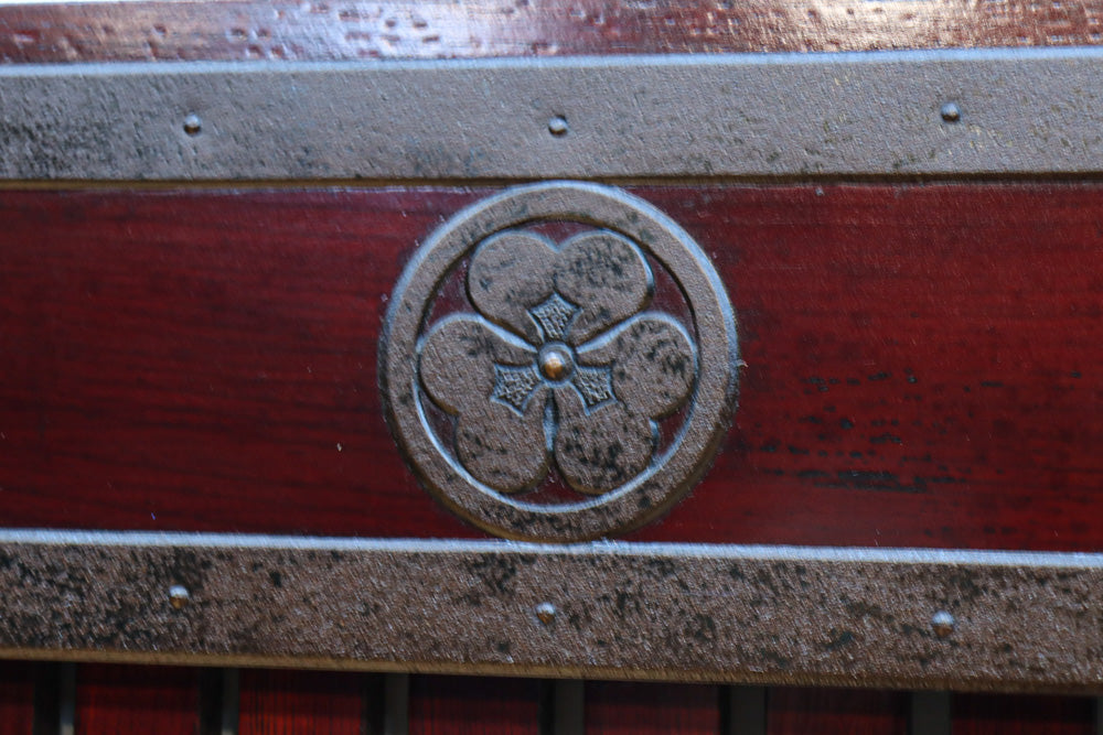 稀少波にうさぎ金具を纏う稀少全面金具能登蔵戸　G2515