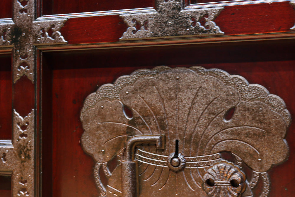 稀少波にうさぎ金具を纏う稀少全面金具能登蔵戸　G2515