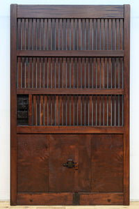 稀少波にうさぎ金具を纏う稀少全面金具能登蔵戸　G2515