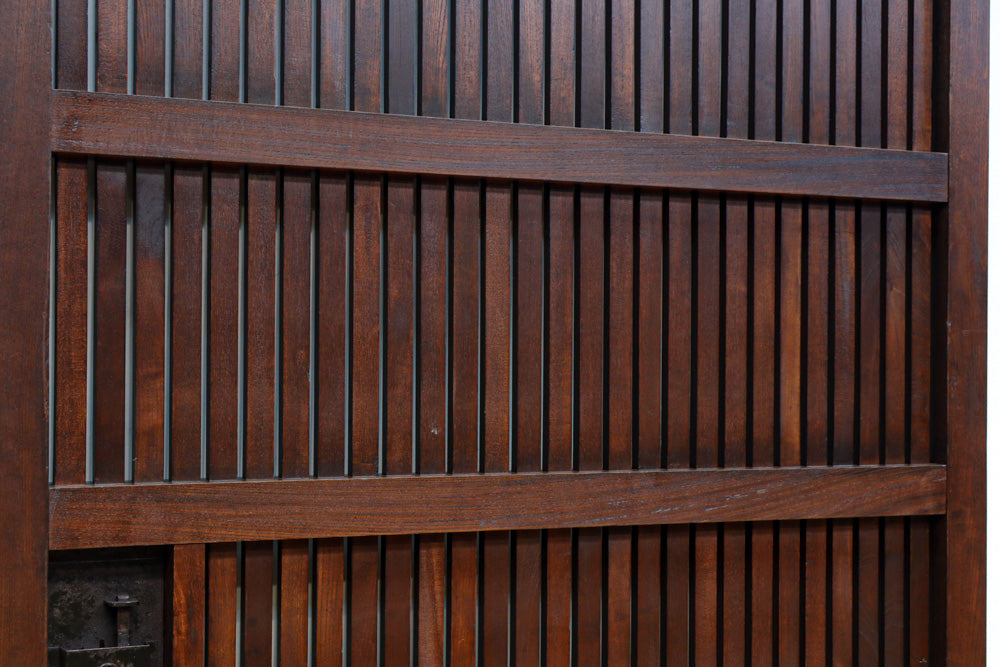 稀少波にうさぎ金具を纏う稀少全面金具能登蔵戸　G2515