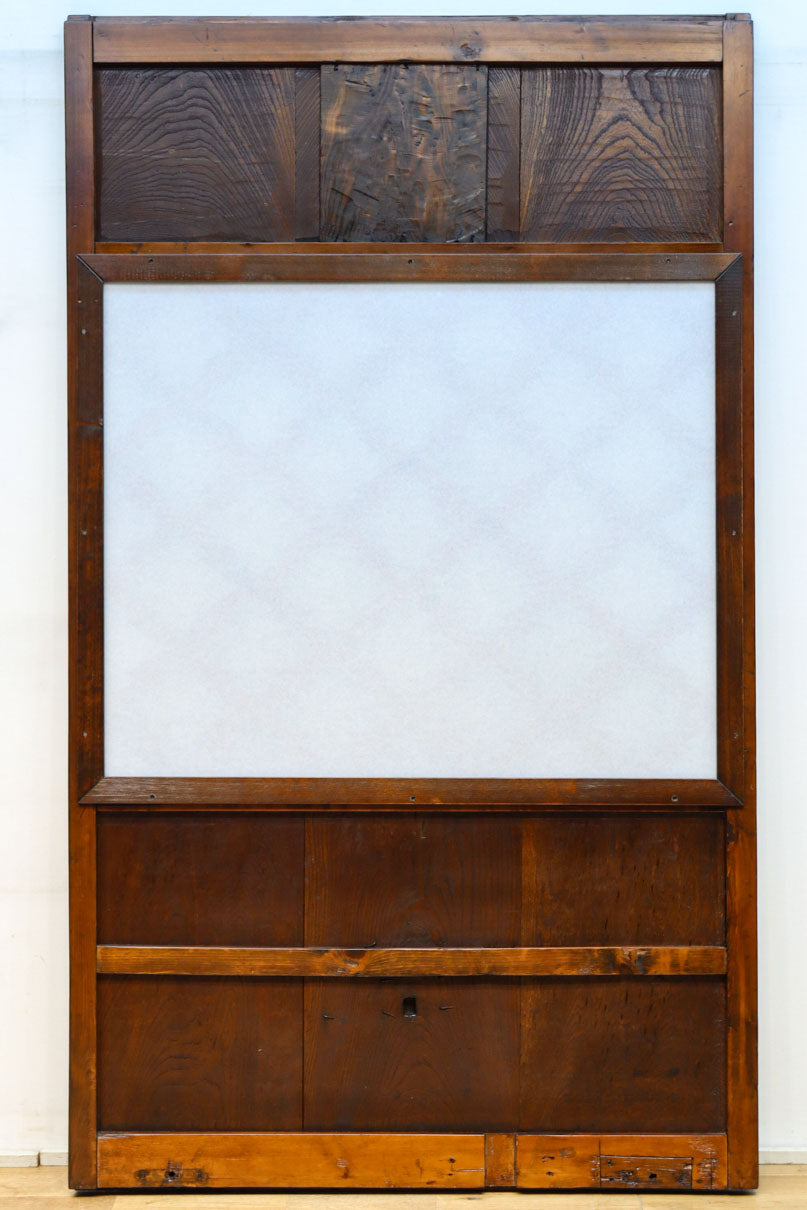 幅1098ミリ　透かし紋様と巾着金具で和の風情ある富山蔵戸　G2518