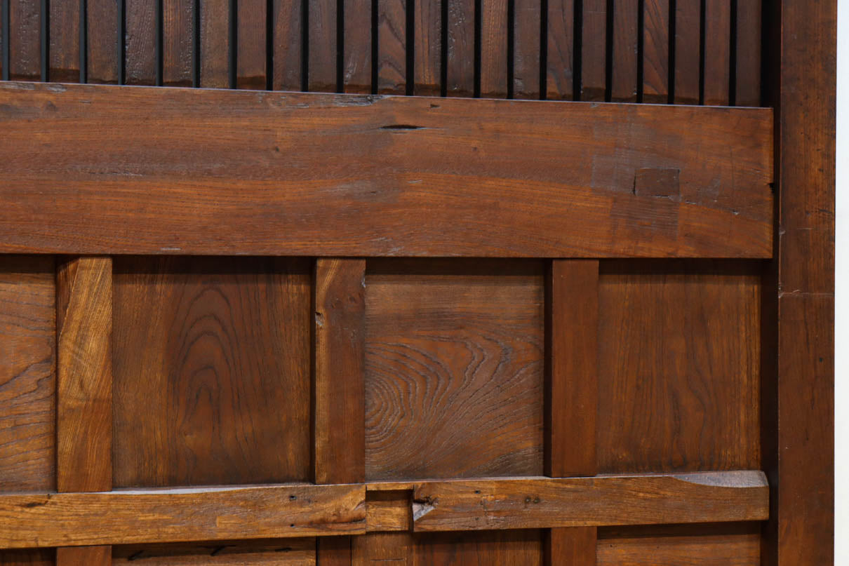 幅1235 高さ2015　風格溢れる見事な総欅能登蔵戸　G2519