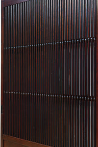 幅1200ミリ 三つ重ね松葉金具で格調ある格子庄内蔵戸　G2522